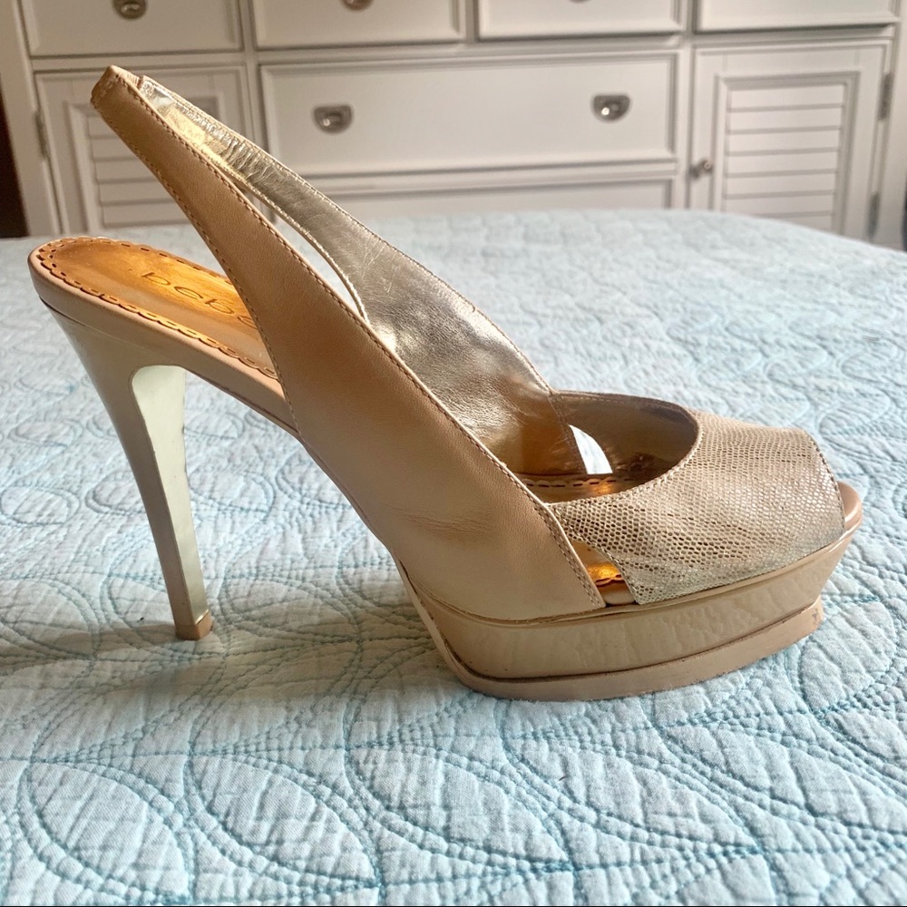 Bebe Zahara Lizard Nude Platform Heels size 9